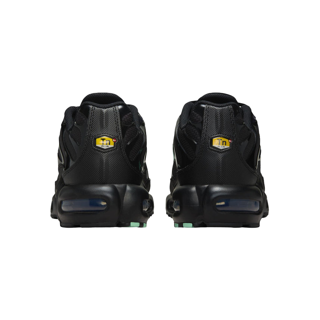 Nike Air Max Plus Tn "Black & Mint Foam"