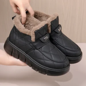 Short Snow Boots Winter New Model with Added Fleece Thickened Waterproof, Anti Slip and Warm Women's Short Boots Sneakers