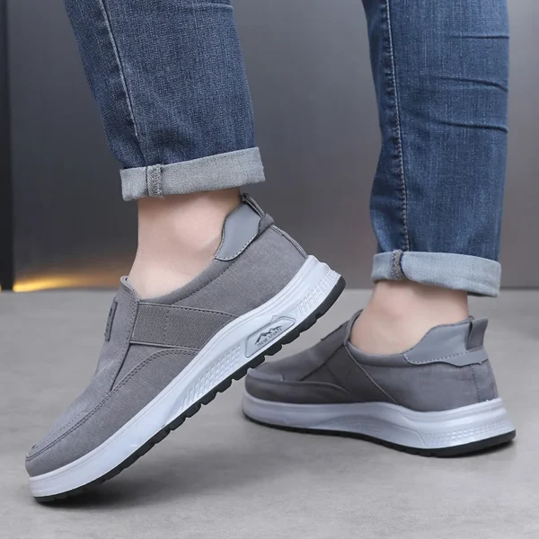 2025 Summer New Men's Casual Shoes Comfortable Lightweight Walking Shoes Breathable Wear-resistant Non-slip Men's Shoes - Image 4