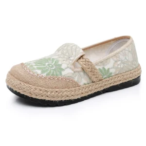 Women's Casual Shoes Fashion Printed Embroidered Woven Flat Shoes Mesh Breathable Comfortable Soft Sole Women's Shoes