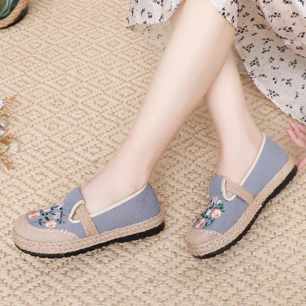 Women's Casual Shoes Summer Breathable Comfortable Embroidered Women's Shoes Canvas Shoes Embroidered Casual Shoes Flat Shoes - Image 6