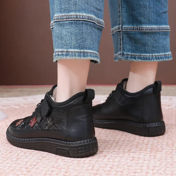 Cotton Boots Women's Winter Warm Women's Shoes Lightweight Winter Cotton Shoes Women's Flat Soft Cotton Shoes Women's Shoes - Image 4