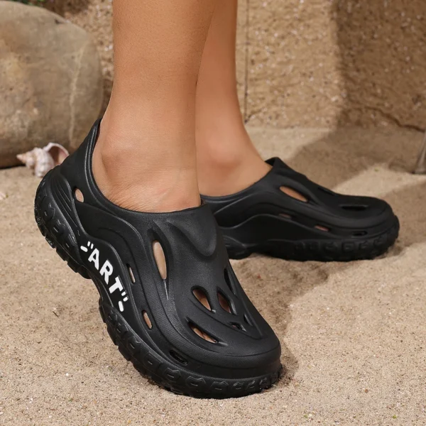Summer Men's Slippers Hole Shoes 2025 New Casual Soft Bottom Beach Shoes Men's Shoes Outdoor Non-slip Sandals for Men - Image 3