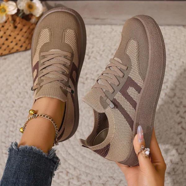 Women's Summer Shoes Flat Casual Frosted Board Shoes New Sports All-match Vintage Forrest Gump Shoes Single Shoes 2025 - Image 5